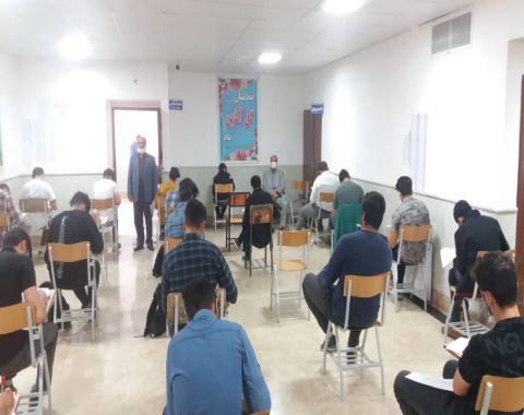 برگزاری امتحان شبه نهایی فارسی در آموزشگاه