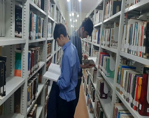 بازدید از کتابخانه شهید بهشتی شهرستان
